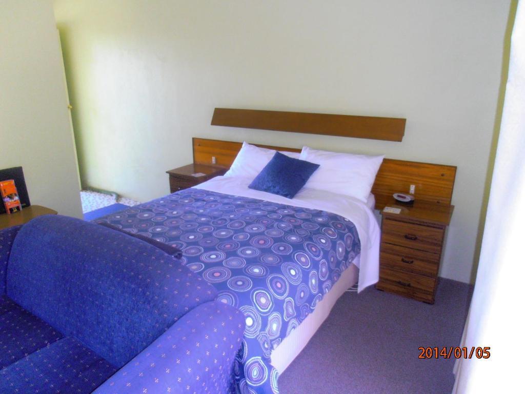 Opal Motel Leongatha Room photo